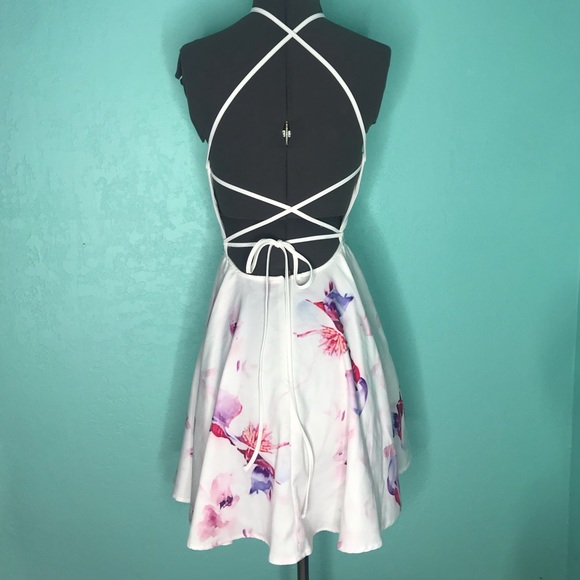 Lace up Halter Mini Dress - Picture 5 of 5